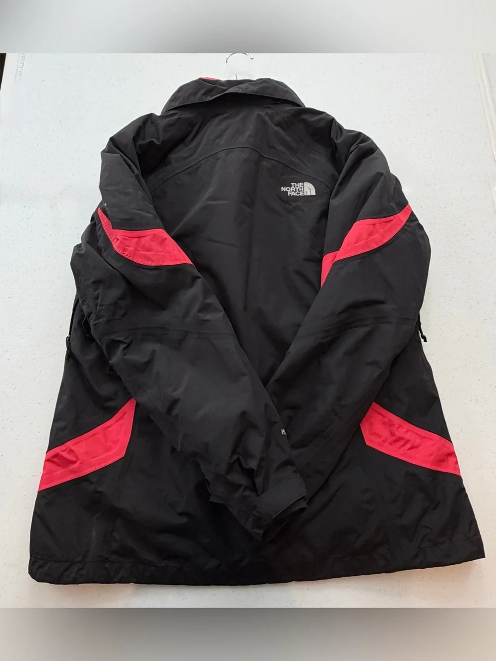The North Face Black Jacket with Red Accents — Ski/Snowboard Shell